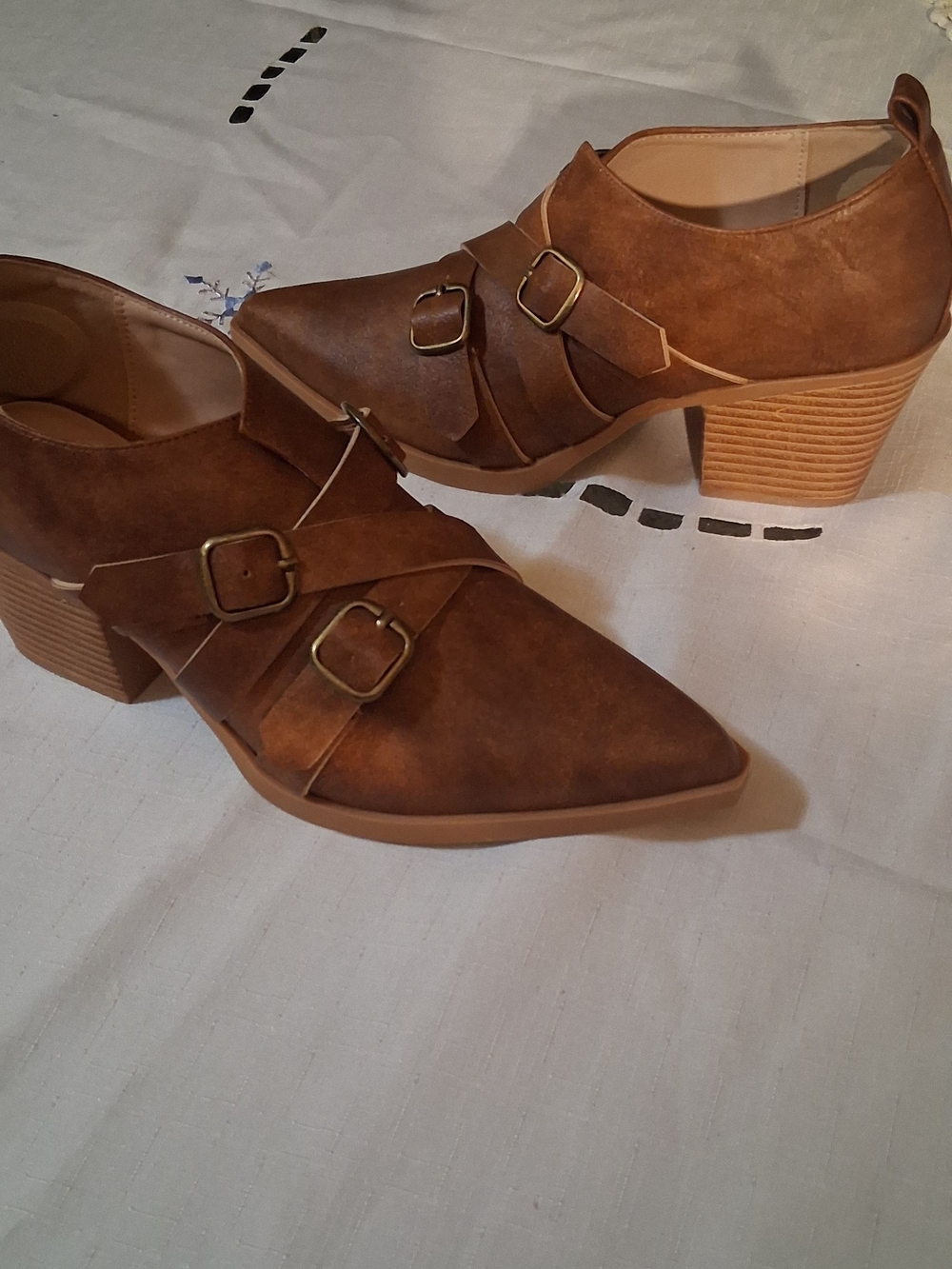 Pointed Toe Double-Buckle Ankle Booties - Brown 7 260880